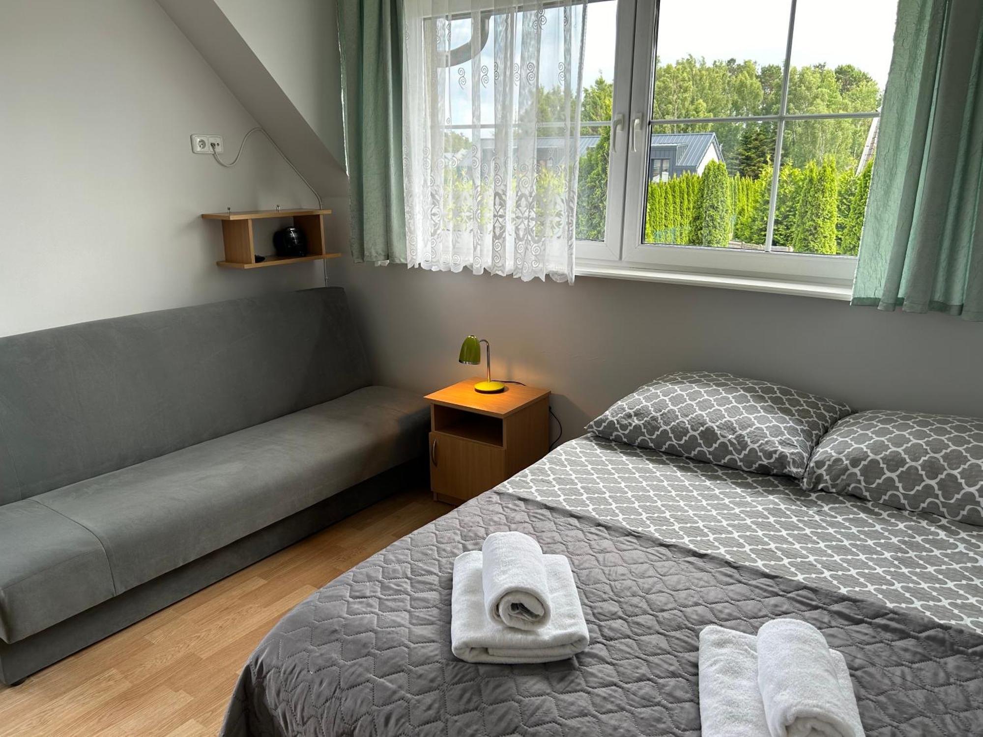 Dw Roza Wiatrow Apartment Debki Ngoại thất bức ảnh